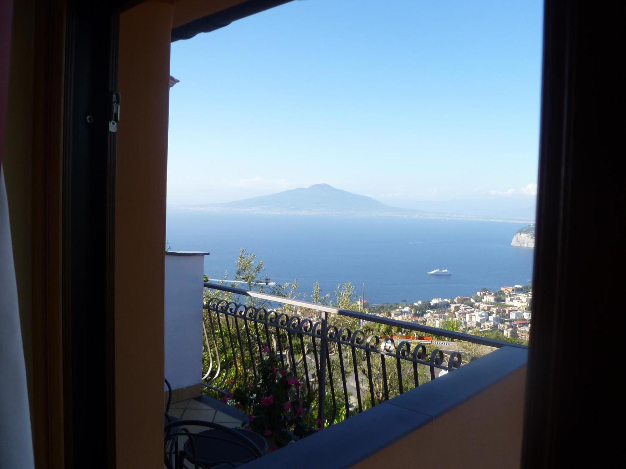 Hotel La Vue D'Or Sorrento Exterior foto