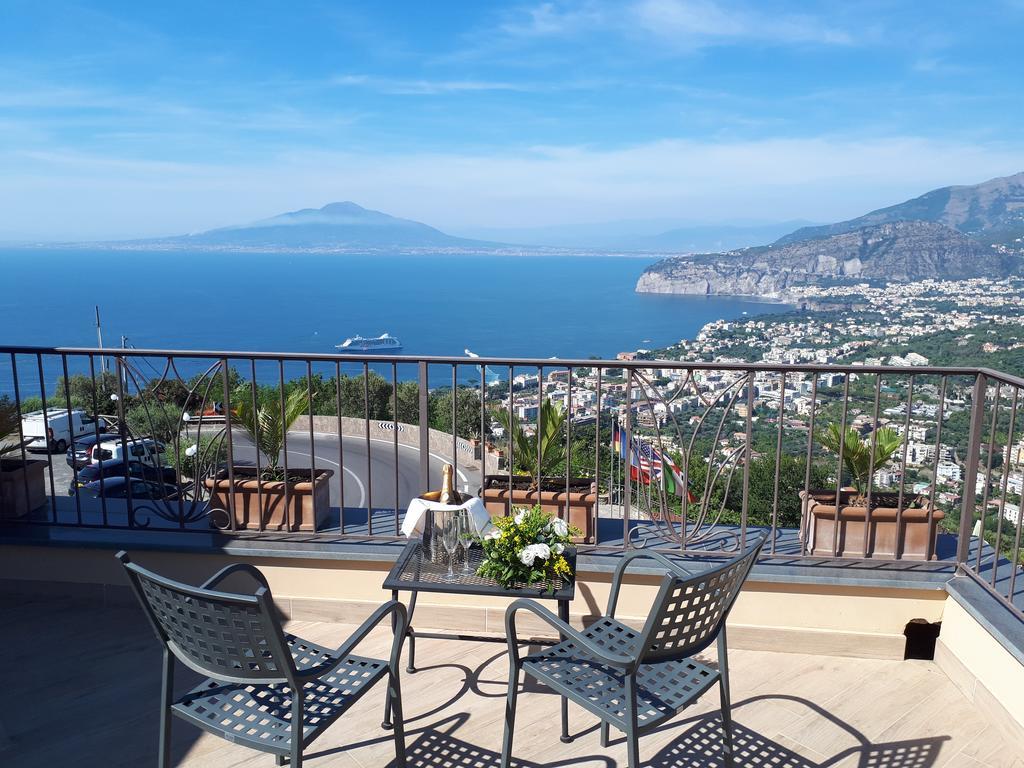 Hotel La Vue D'Or Sorrento Exterior foto