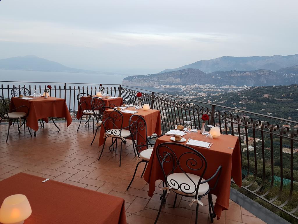 Hotel La Vue D'Or Sorrento Exterior foto