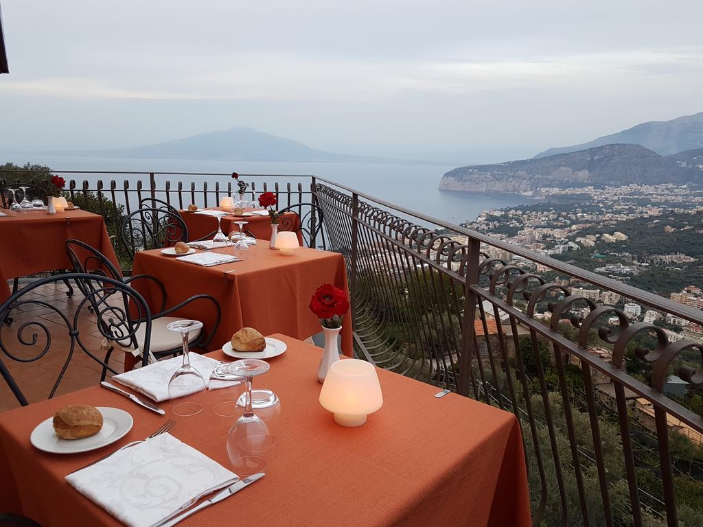Hotel La Vue D'Or Sorrento Exterior foto